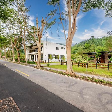 Dream Field Apartment Luye Exterior photo